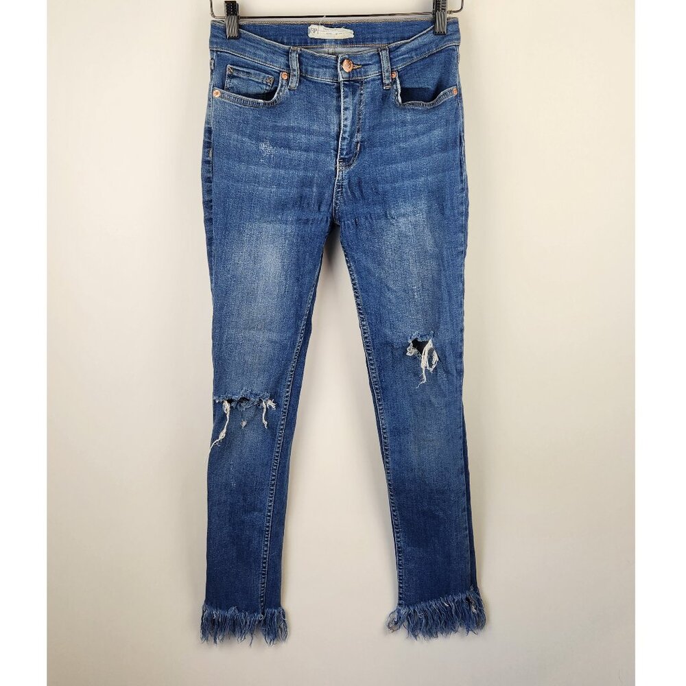 Free People Frayed Hem Distressed Jeans sz 27 *Flawed*